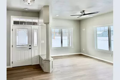 102 E Memory Lane, Tyler, MN 56178 - Photo 4