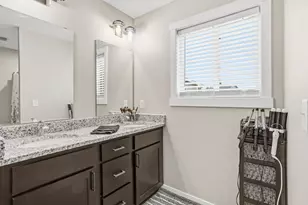 425 Alex Ct, Somerset, WI 54025 - Photo 16