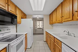 1656 Meadow Cir SE, Rochester, MN 55904 - Photo 6