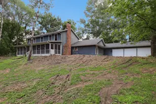 15432 Highwood Dr, Minnetonka, MN 55345 - Photo 6