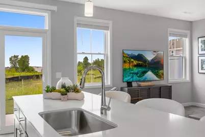 9281 4th Street N, Lake Elmo, MN 55042 - Photo 6