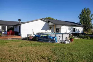 3271 425th Ave, Janesville, MN 56048 - Photo 94