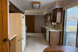 122 Hobart St, Owatonna, MN 55060 - Photo 4