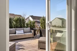 10811 40th St N, Lake Elmo, MN 55042 - Photo 2