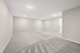 10811 40th St N, Lake Elmo, MN 55042 - Photo 26