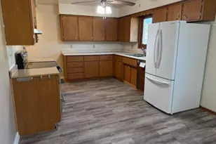 4710 W 9th St, Winona, MN 55987 - Photo 2