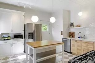 1742 Dayton Ave, Saint Paul, MN 55104 - Photo 8