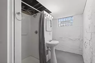 5251 York Ave S, Minneapolis, MN 55410 - Photo 34