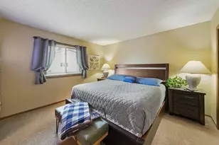 4614 Beacon Hill Rd, Eagan, MN 55122 - Photo 18