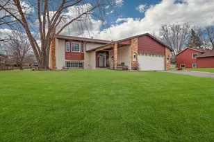 4614 Beacon Hill Rd, Eagan, MN 55122 - Photo 1