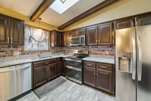 4614 Beacon Hill Rd, Eagan, MN 55122 - Photo 16