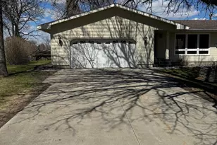 1805 Nelson Dr, Thief River Falls, MN 56701 - Photo 1