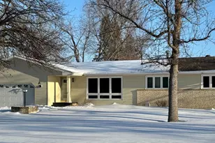 1805 Nelson Dr, Thief River Falls, MN 56701 - Photo 1