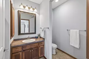 9155 Wild Plum Dr, Chisago City, MN 55013 - Photo 28
