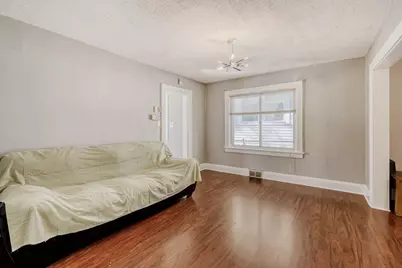 748 Case Avenue E, Saint Paul, MN 55106 - Photo 8