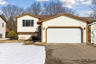 2031 Pin Oak Dr, Eagan, MN 55122 - Photo 1