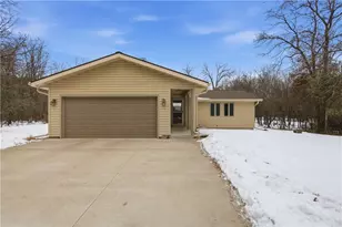 6904 189th St, Chippewa Falls, WI 54729 - Photo 36