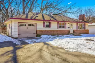 803 N 2nd St, Princeton, MN 55371 - Photo 2