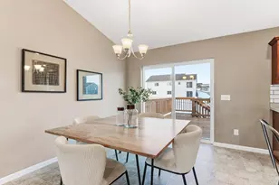 906 Mulberry Ave NE, Montgomery, MN 56069 - Photo 8