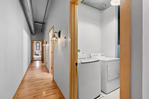 523 S 9th St, Minneapolis, MN 55404 - Photo 20