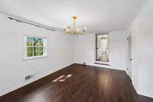 516 Shadyway Rd, Wayzata, MN 55391 - Photo 16