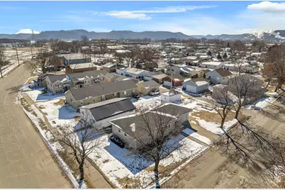 206 Buchanan Street, Winona, MN 55987 - Photo 2