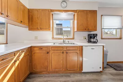 206 Buchanan Street, Winona, MN 55987 - Photo 8