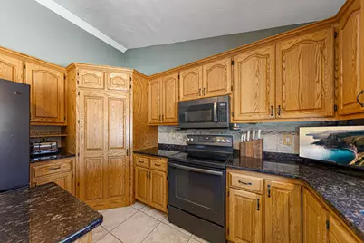 509 Chatfield Lane, Belle Plaine, MN 56011 - Photo 10