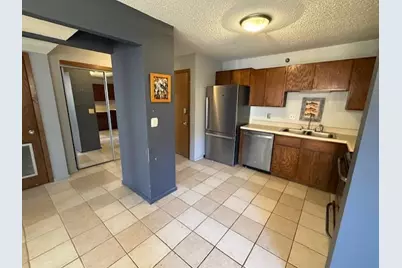 26 10th Street W #302, Saint Paul, MN 55102 - Photo 6