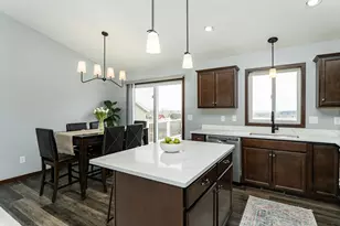 4718 Alan Ln NW, Rochester, MN 55901 - Photo 8