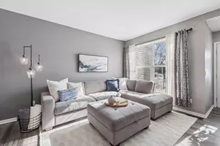 7702 Bluebonnet Blvd, Chanhassen, MN 55317 - Photo 4