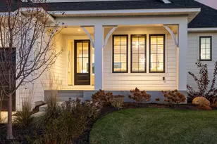 16717 47th Pl N, Plymouth, MN 55446 - Photo 2