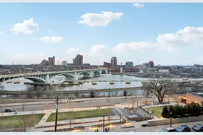 401 S 1st Street #622, Minneapolis, MN 55401 - Photo 34