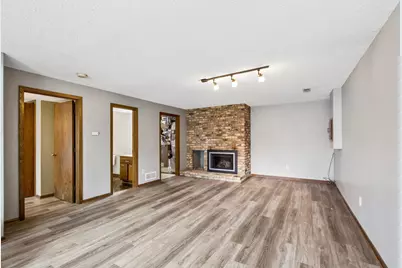 5673 W Bavarian Pass, Fridley, MN 55432 - Photo 34