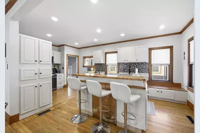 719 15th Street S, Fargo,  58103 - Photo 4