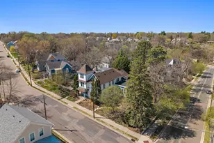 406 Olive St W, Stillwater, MN 55082 - Photo 46
