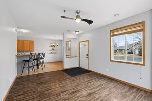 412 Frederick Cir, Hastings, MN 55033 - Photo 4