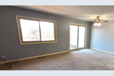 4168 Sylvia Lane S, Shoreview, MN 55126 - Photo 10