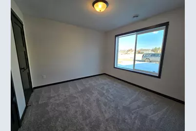 914 Katelyn Circle NE, Montgomery, MN 56069 - Photo 16