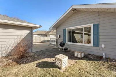 1912 2nd Avenue NW, Austin, MN 55912 - Photo 14