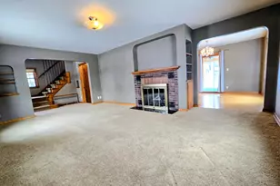 831 4th Ave SW, Pipestone, MN 56164 - Photo 16