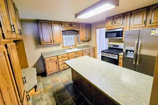 831 4th Ave SW, Pipestone, MN 56164 - Photo 10