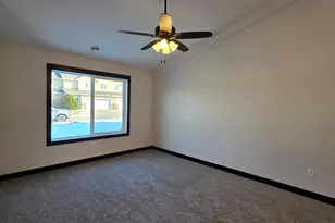 912 Katelyn Circle NE, Montgomery, MN 56069 - Photo 10