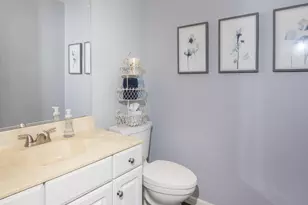 916 42nd Ave N, Fargo, ND 58102 - Photo 24