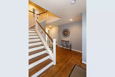 916 42nd Avenue N, Fargo, ND 58102 - Photo 6