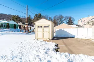 109 Hill Street N, La Crescent, MN 55947 - Photo 22