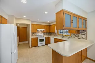 606 NE 3 Street NE, Dilworth, MN 56529 - Photo 6