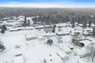 710 Maple Dr, Aurora, MN 55705 - Photo 38