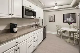 4415 E Lake Harriet Pkwy, Minneapolis, MN 55419 - Photo 60