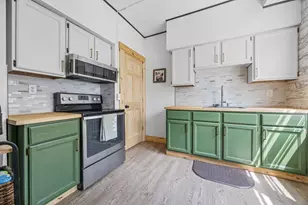 1035 University Dr N, Fargo, ND 58102 - Photo 8